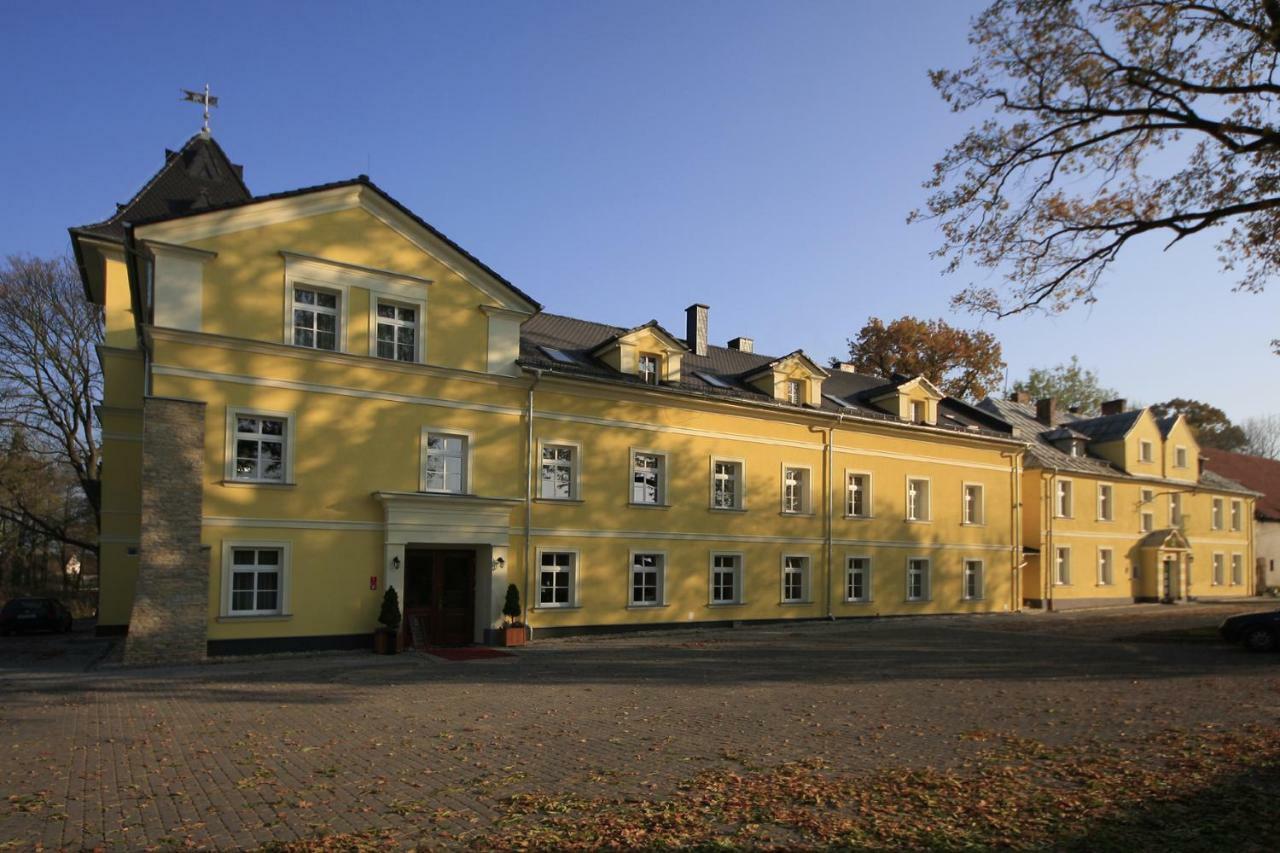 Zakrzów Palac Lucja Bb מראה חיצוני תמונה